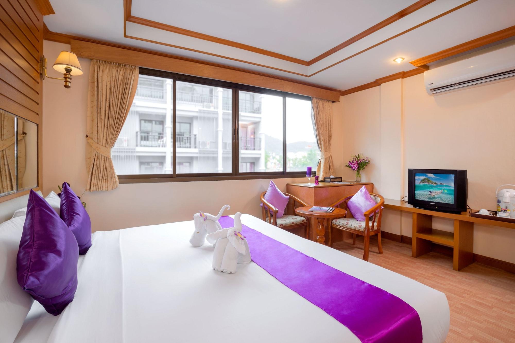 Bangkok Residence Patong Exterior photo